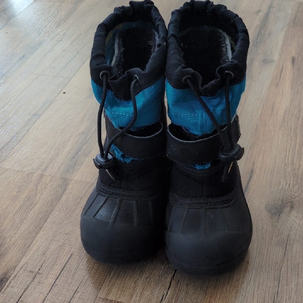 Kids Waterproof Black and Teal Snow Boots